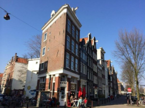 Гостиница Bridge Inn  Амстердам